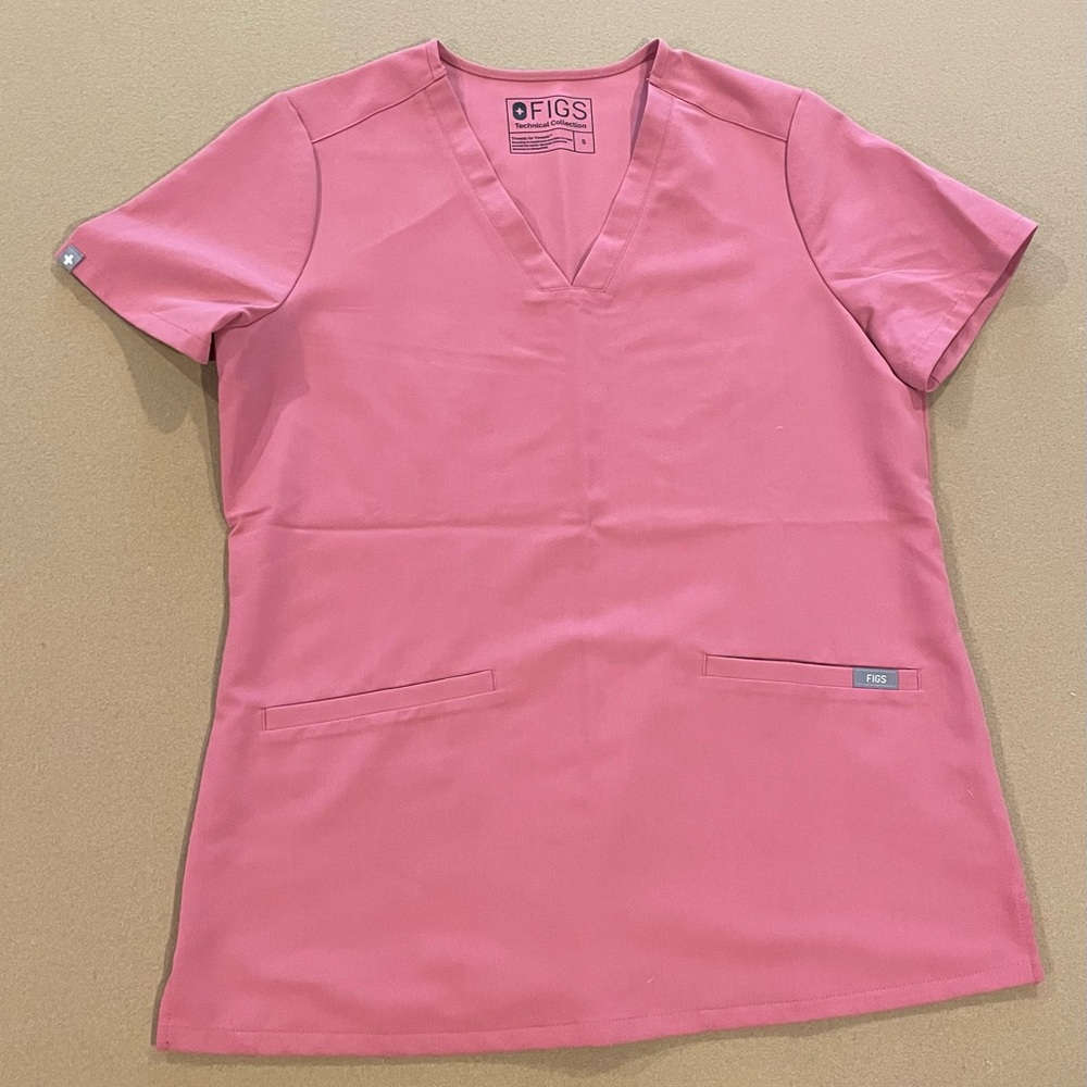 Figs Pink Scrub Top Small